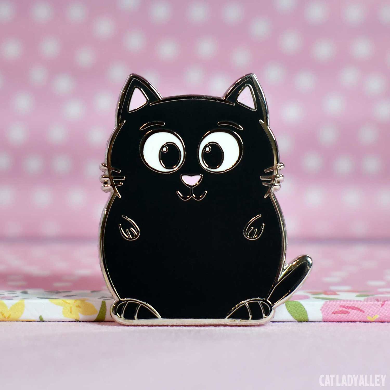 cute black cat hard enamel cat pin