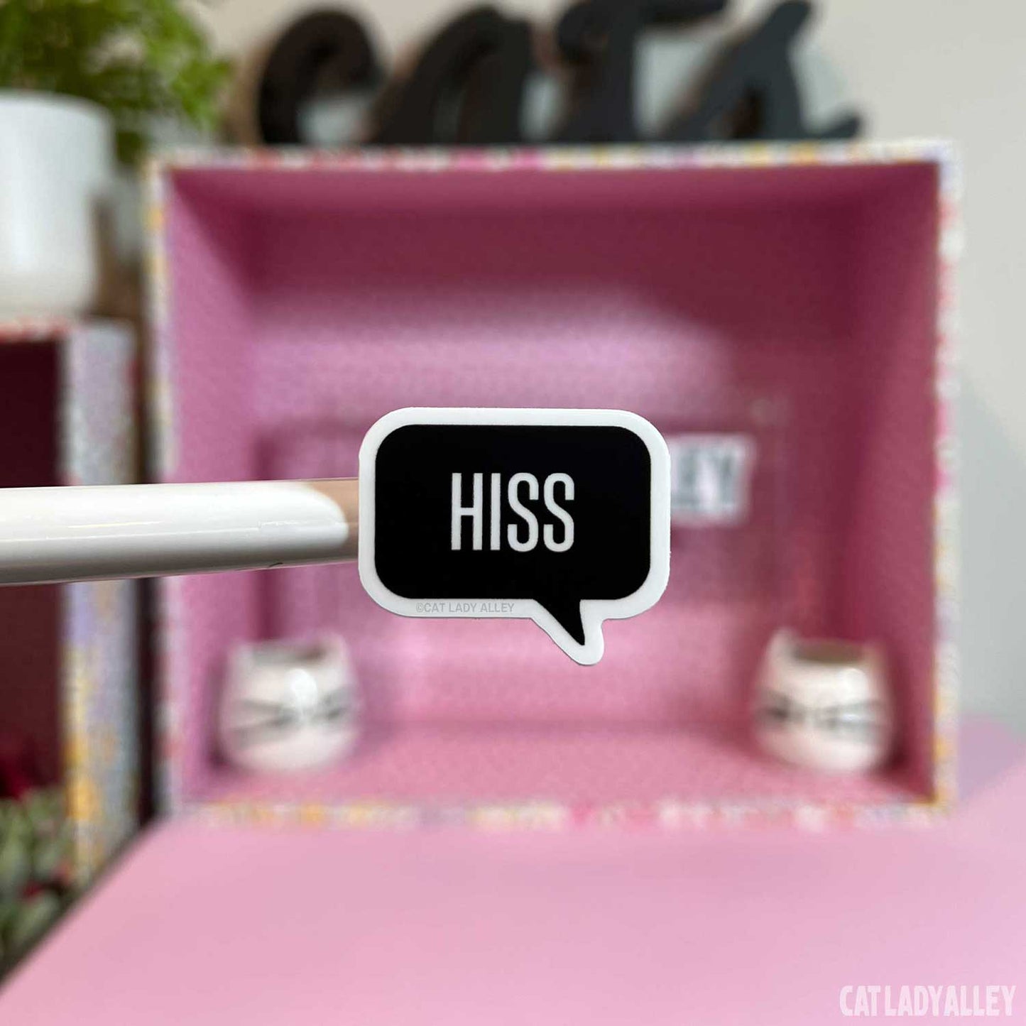 Hiss Word Bubble Sticker (mini sticker)